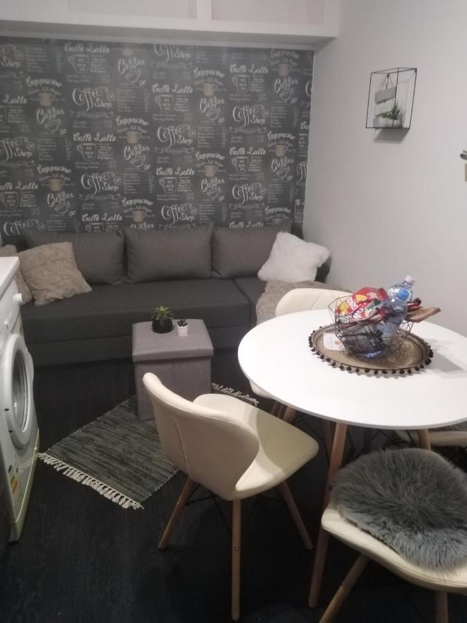 Ferienwohnung La Monica 3 - Cazare Straja - Lupeni - Retezat - Parang Exterior foto